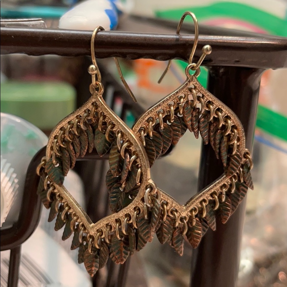 Ear rings